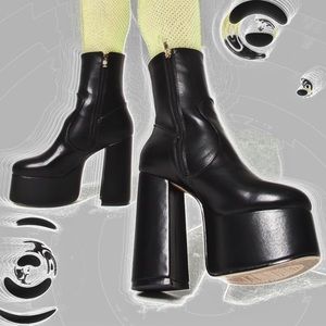 Lamoda Adore You Black Extreme Platform Ankle Boots